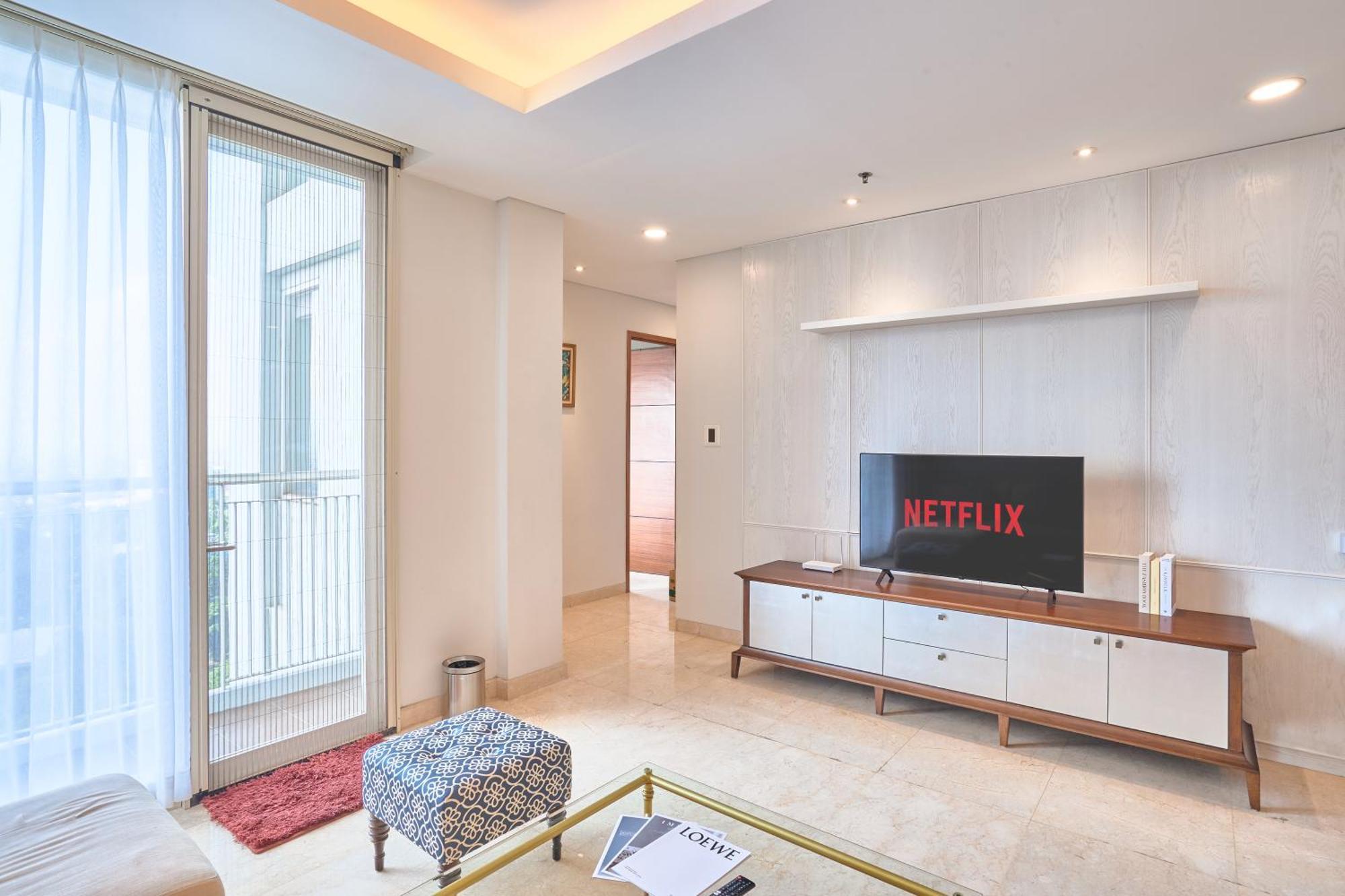3 Bedroom Modern Classic Apartment, Netflix, Park View * Bandung