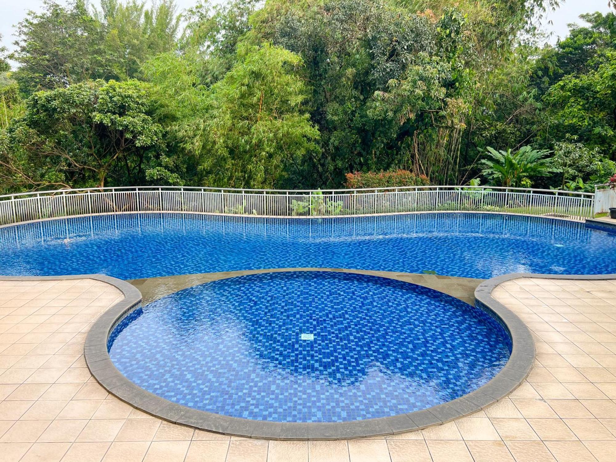 Apartemen 3 Bedroom Modern Classic Apartment, Netflix, Park View